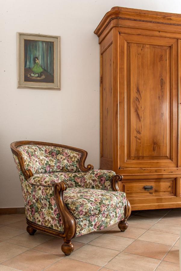 A Casa Di Irma E Nilo Ξενοδοχείο Palaia Εξωτερικό φωτογραφία
